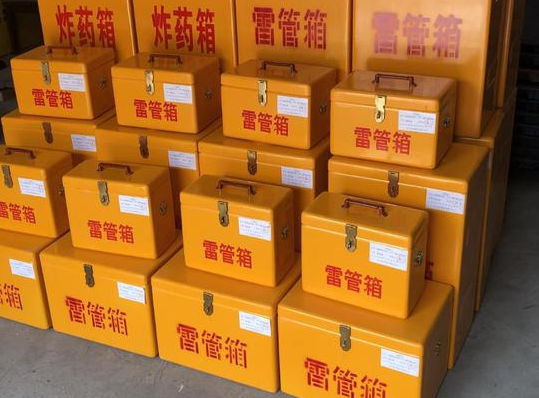 琼结玻璃钢雷管箱的使用寿命一般是多少？