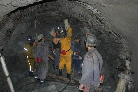 琼结工程爆破中的危险因素分析以及应对工程爆破危险的措施