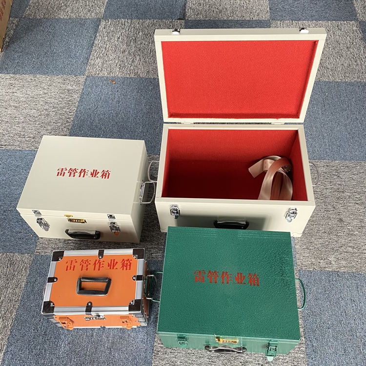 琼结爆破工程作业箱如何选择？玻璃钢与传统材质的全面对比